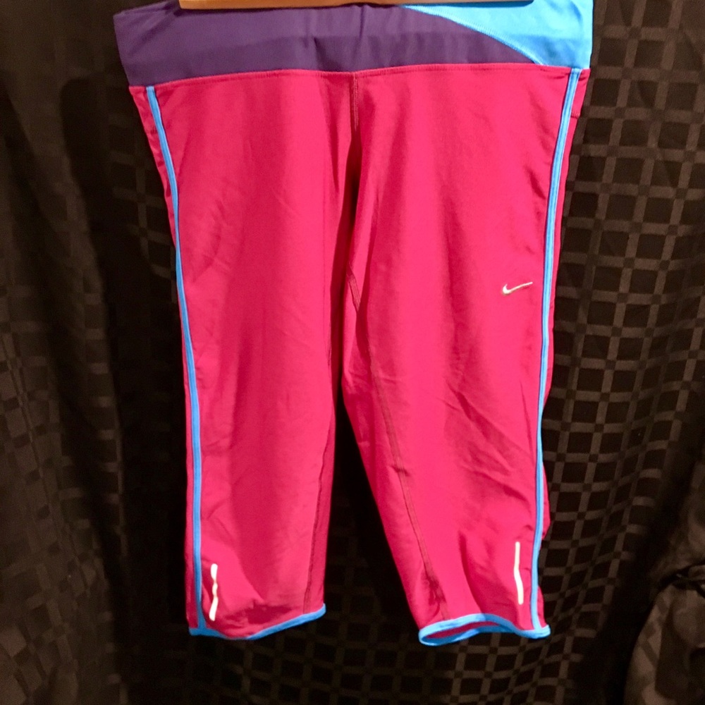 Nike Dri Fit Performance Capris